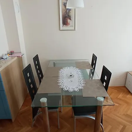Stankovic Apartment *